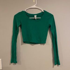 green long sleeve shirt